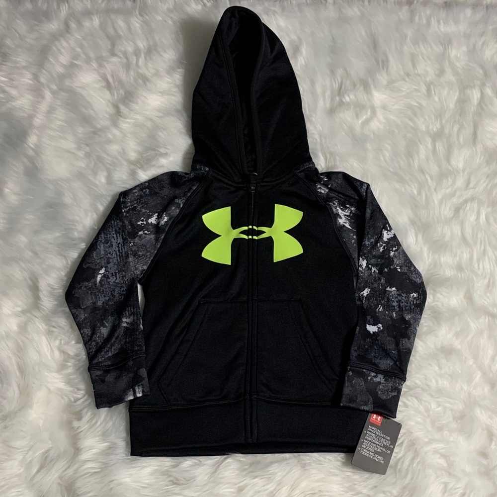 Boy’s Under Armour  Zip Jacket Size 4 NWT